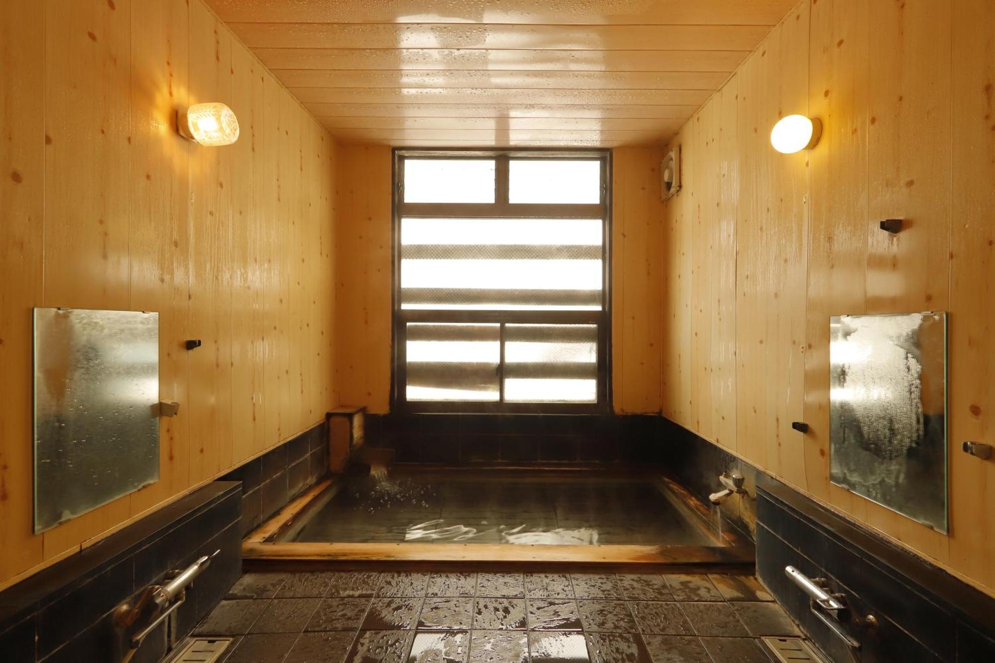 ימאגאטה Takasagoya Ryokan מראה חיצוני תמונה